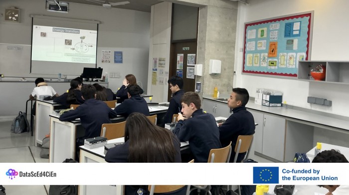 DataScEd4CiEn Pilot Projects Begin in Year 2 and Year 3 Classrooms